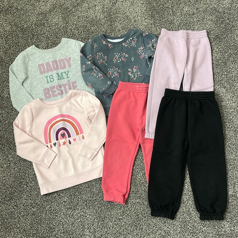 3t Sweatshirts & Sweatpants